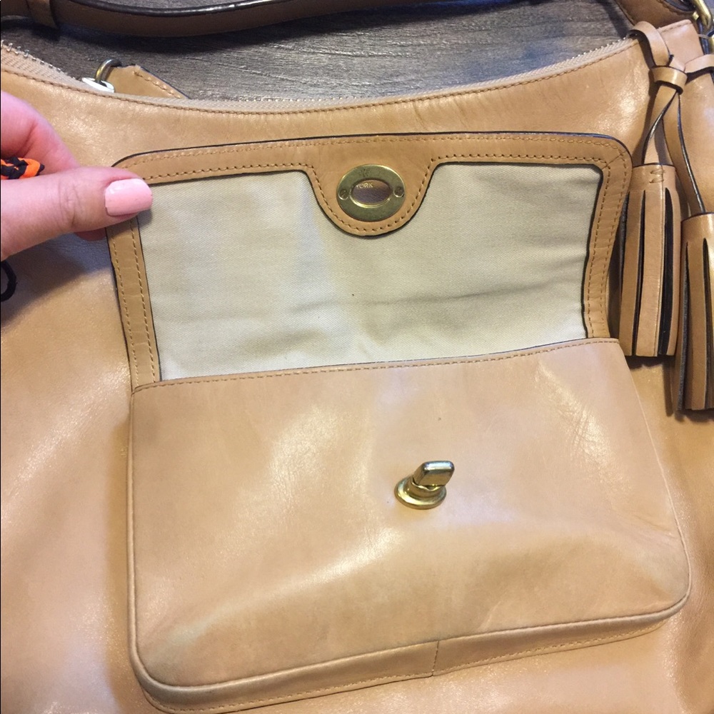 Coach purse - Picture 6 of 8